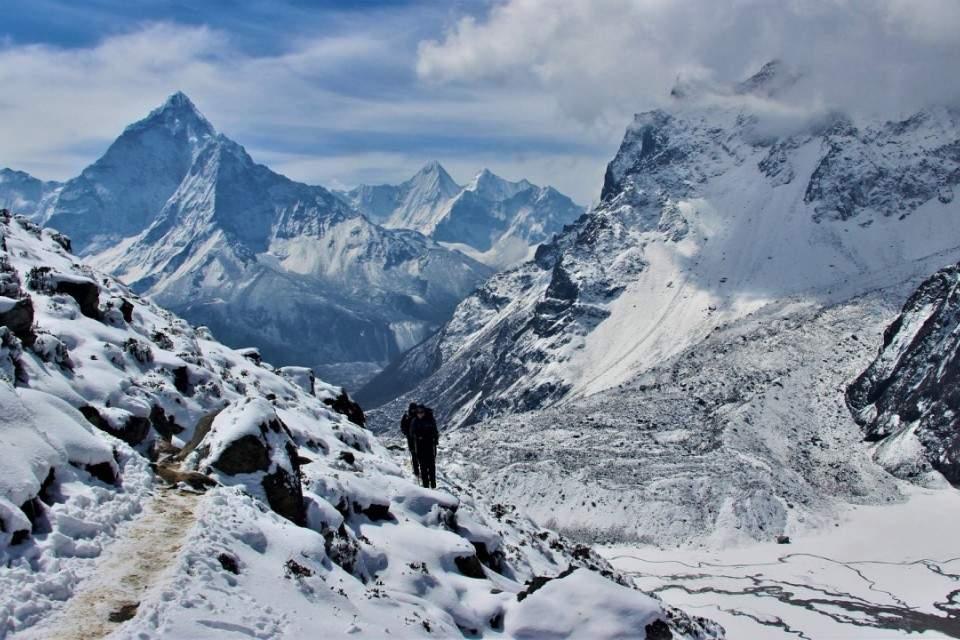 Exploring the Khumbu Region: A Traveler’s Perspective to the Gateway of Everest