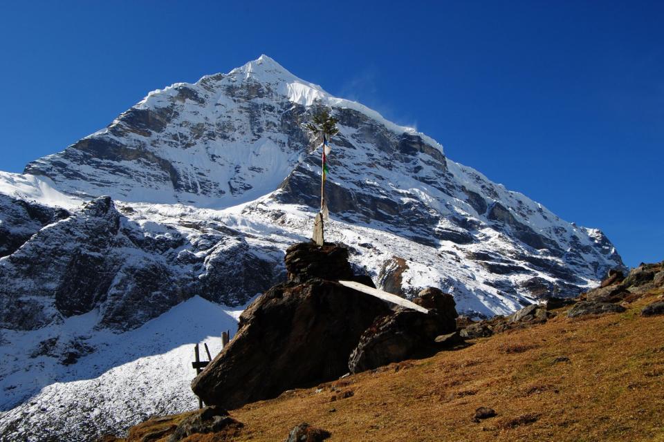 Makalu Trek